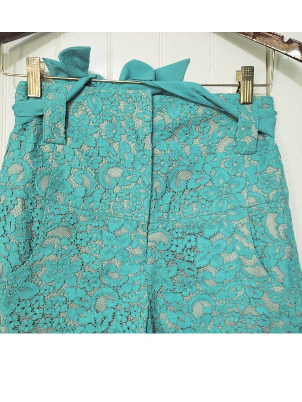 Guess by Marciano Boho Festival Soft Girl High Waisted Lace Belted Pockets Short - Picture 7 of 11